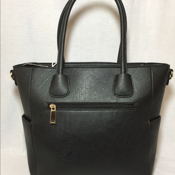 3 peace purse on sale for$25 - Picture 2 of 4